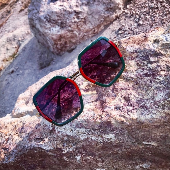 Accessories - Oversized Sunglasses